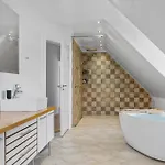 Beautiful In With Wifi Holiday home